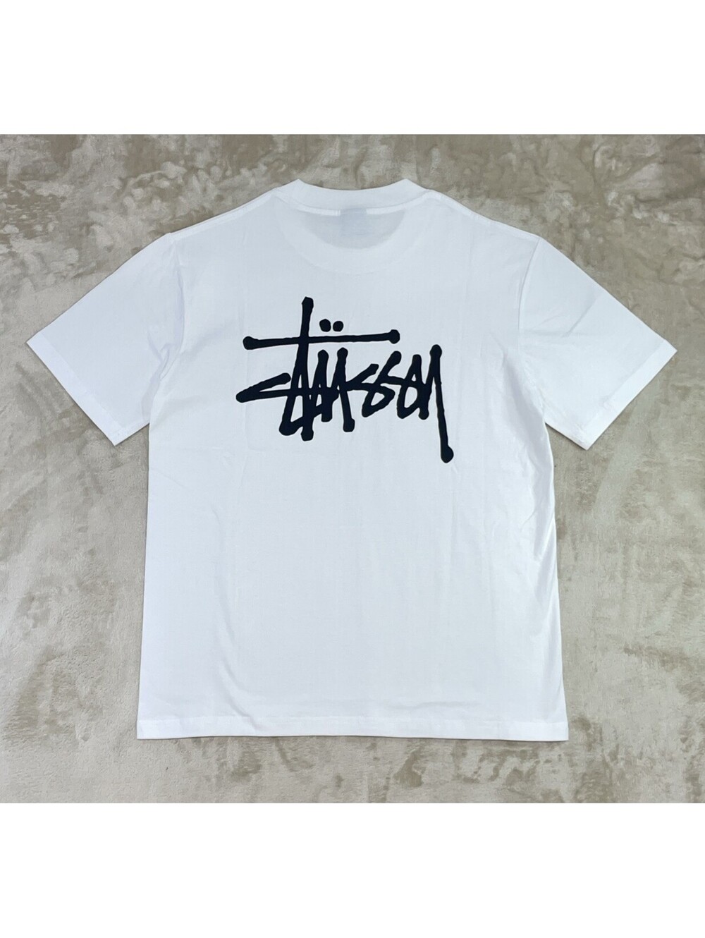 NEW Stussy Basic Logo T-Shirt White Short Sleeve AUTHENTIC Graphic Tee Mens M